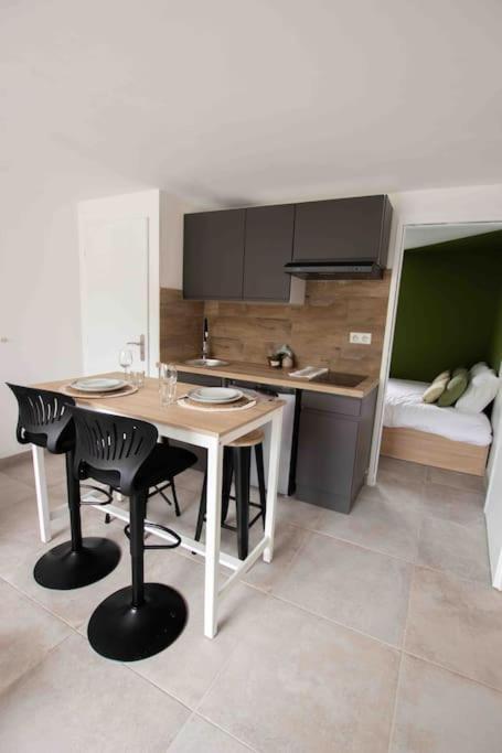 Apt T2 Neuf Terrasse Arles Bagian luar foto